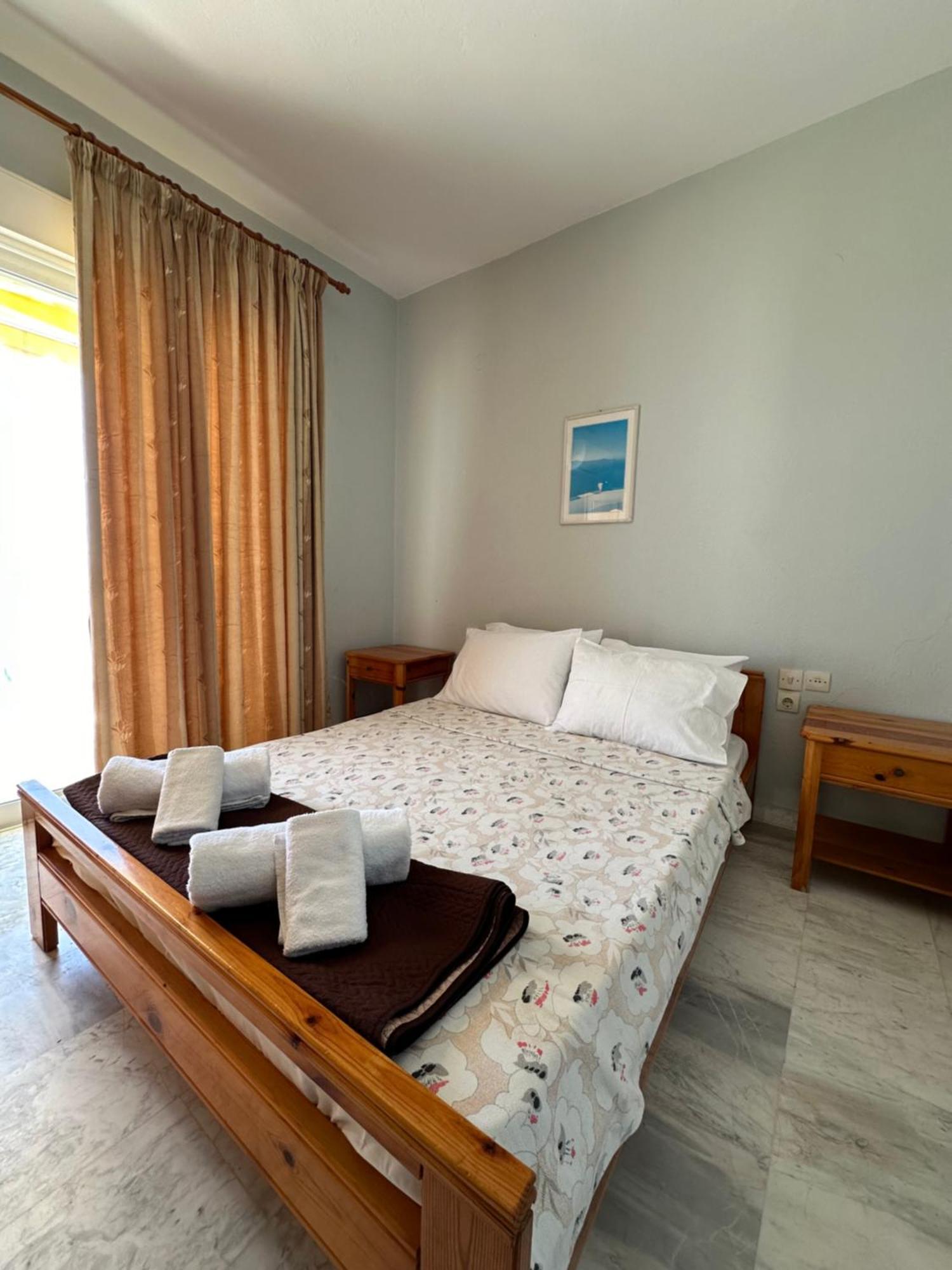Olympic Beach Rooms Exterior foto