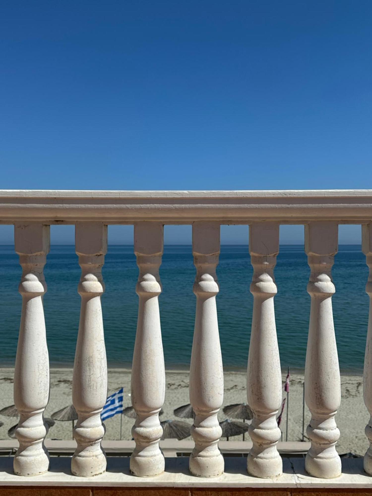 Olympic Beach Rooms Exterior foto