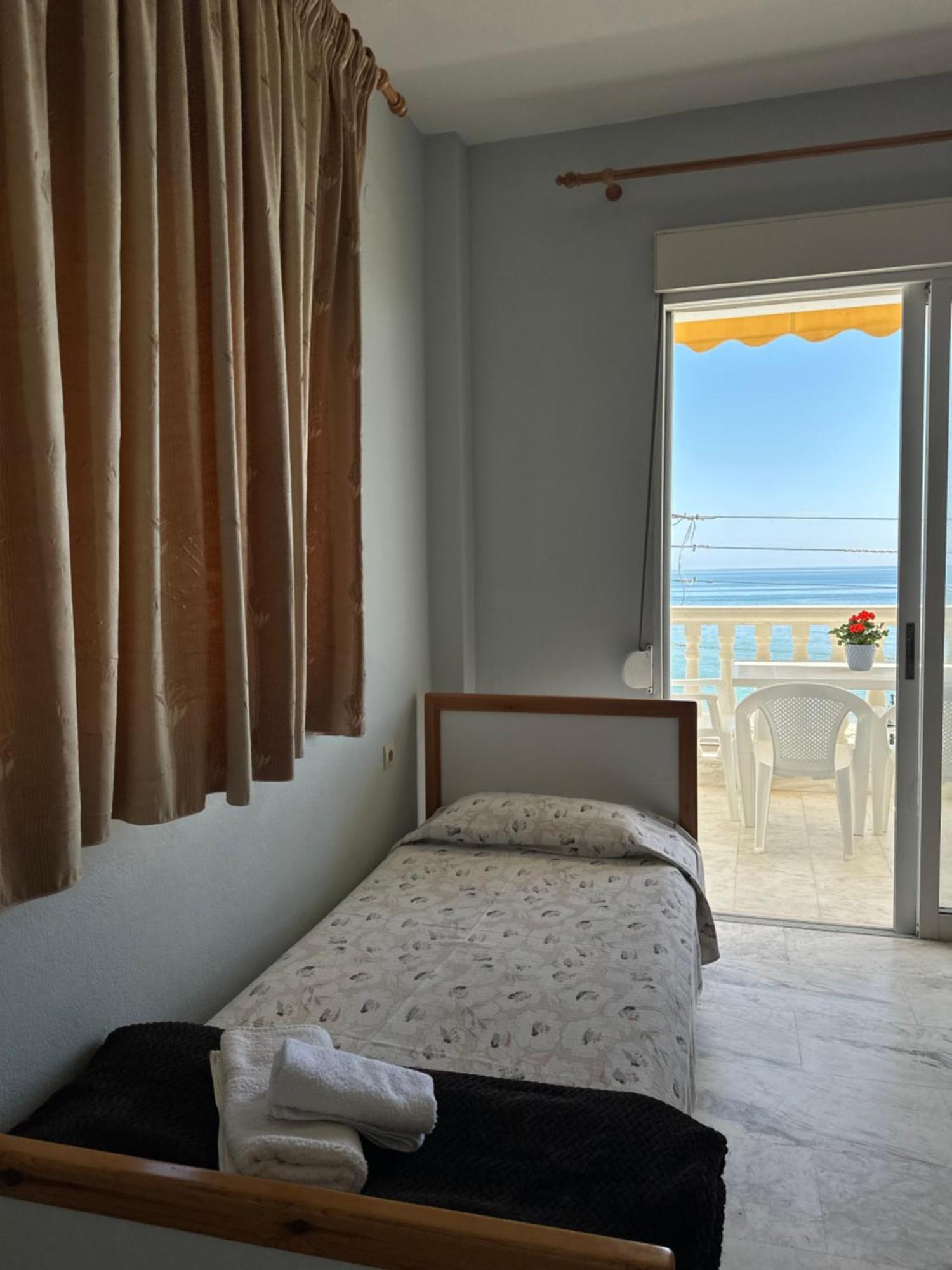 Olympic Beach Rooms Quarto foto