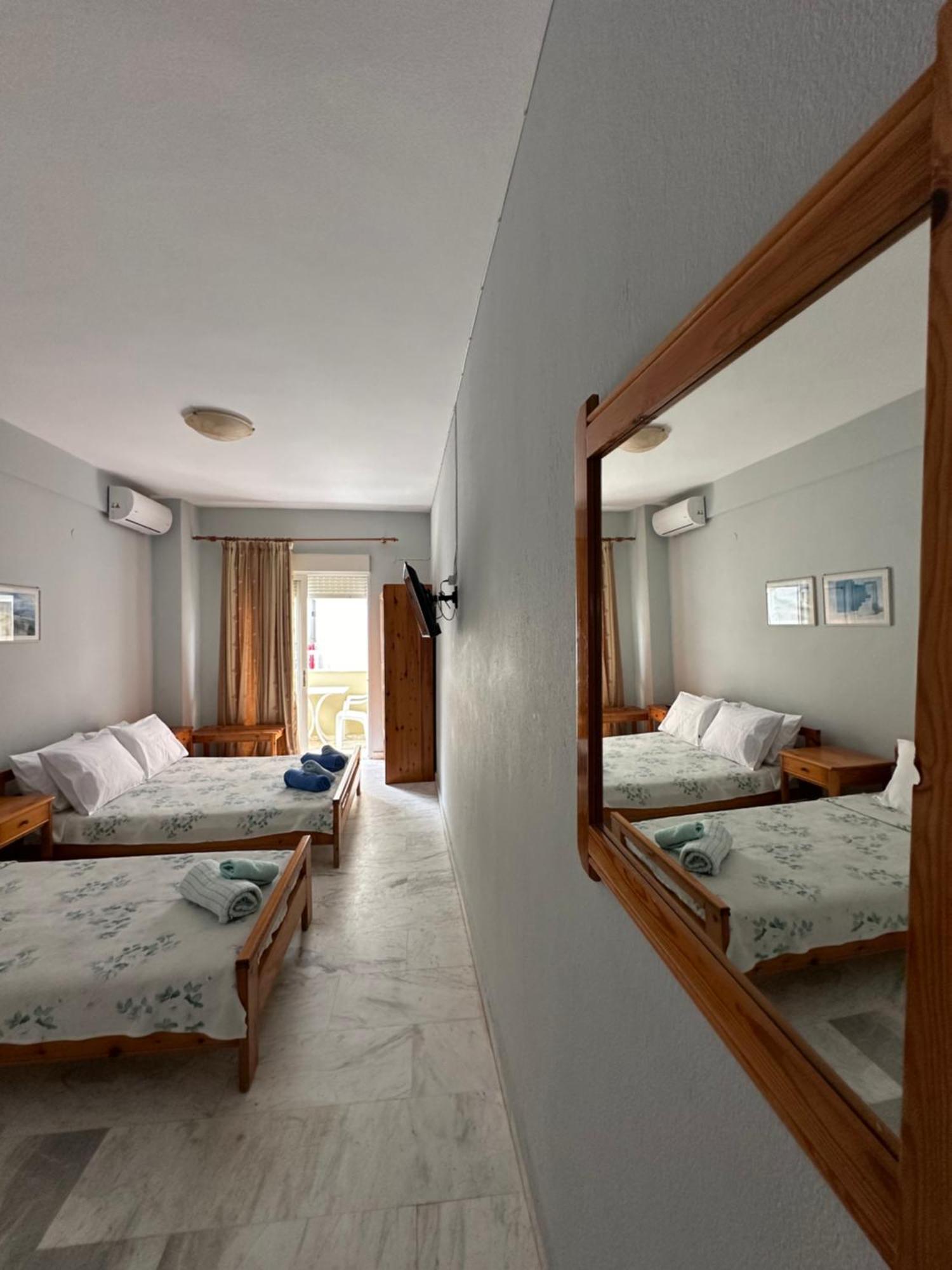 Olympic Beach Rooms Quarto foto